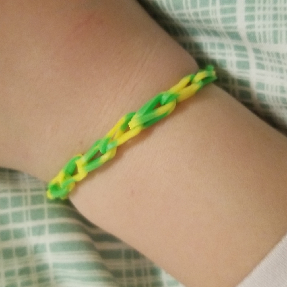 Avocado bracelet